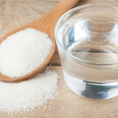 Σας βασανίζει ο καθαρισμός του φούρνου σας! Δοκιμάστε ξύδι, σόδα και αμμωνία