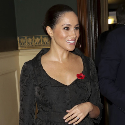 Η αποκάλυψη της Meghan Markle που «καίει» τη βασιλική οικογένεια