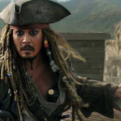 Έχεις δει πρόσφατα την κόρη του Johnny Depp; Μεγάλωσε και είναι μία κούκλα