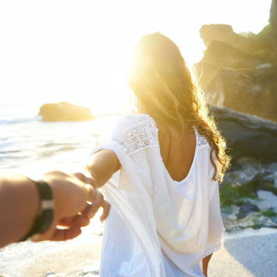 Είναι καλοκαίρι και σκέφτεσαι να χωρίσεις; Έτσι θα του το φέρεις με τρόπο