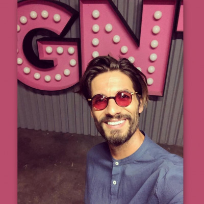 GNTM: Γοητευτικότατος ο Καράβας… αλλά η σύζυγός του εξωπραγματικά όμορφη!