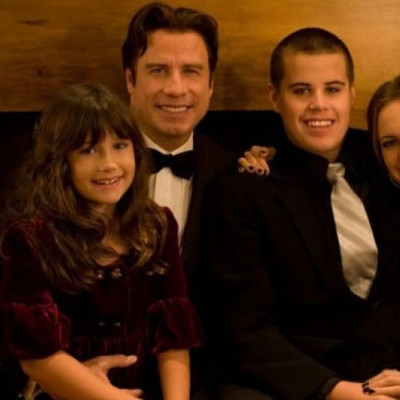 Η κατάρα του John Travolta: Θάνατοι, σκάνδαλα και Σαϊεντολογία (photos)