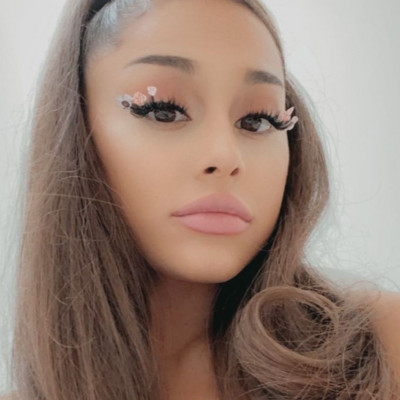 Κι όμως τα πιο γνωστά τραγούδια της Ariana Grande είναι για τον πρώην της