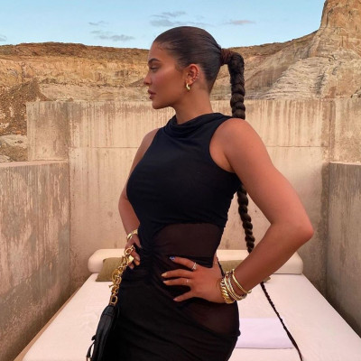 Τα νύχια της Kylie Jenner είναι ό,τι πιο hot θα δεις σήμερα!