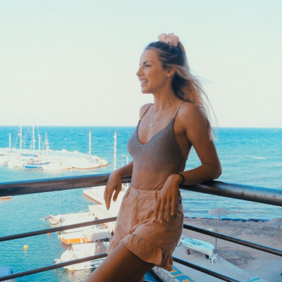 Το δικό μου καλοκαίρι έχει μυρωδιά και προστασία από… αλόη!