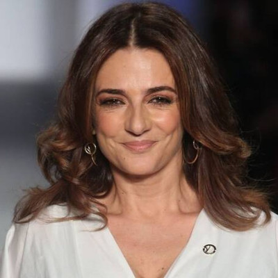 Μαρία Λεκάκη: Την έχεις δει άβαφη και με μαγιό στην παραλία; (Photos)