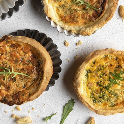 Ατομικές κις λορέν από τον Άκη Πετρετζίκη