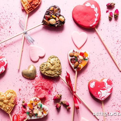 Προβλέψεις για τα αισθηματικά του ζωδίου σου, σήμερα 12/08