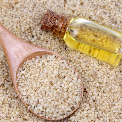 Σησαμέλαιο: Τα οφέλη για την καρδιά, τα οστά, τις αρθρώσεις (εικόνες)