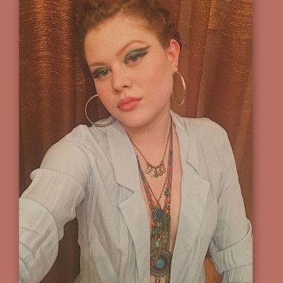 GNTM: Η Ξανθή Τζερεφού ποζάρει με τα εσώρουχά της - Πιο αδύνατη από ποτέ