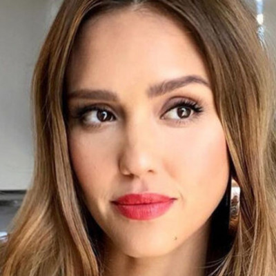 Jessica Alba: Αυτό είναι το smoothie που πίνει κάθε πρωί και μένει αδύνατη