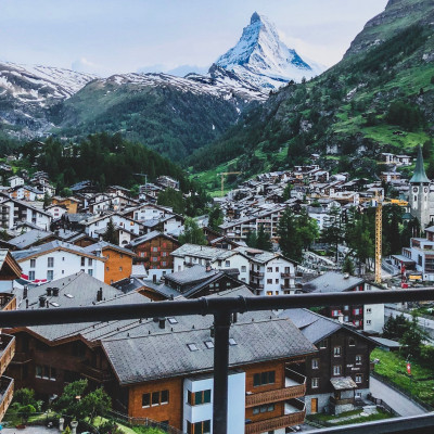 Στην Ελβετία χιόνισε κακάο και το Twitter δεν είχε καλύτερο