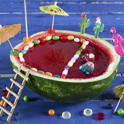 Φτιάξε ζελέ σε καρπούζι όπως ο Άκης Πετρετζίκης