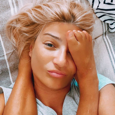 Φαίη Σκορδά: Δες τι φοράει ο γιος της μεσ' το σπίτι (pics)