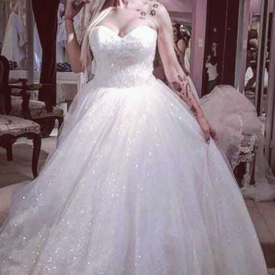 Γάμος ξανά, 5 μήνες μετά το διαζύγιο; Η αινιγματική ανάρτηση παρουσιάστριας