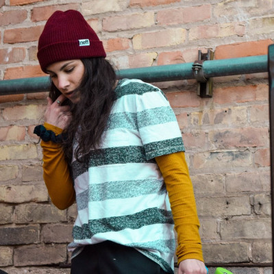 The Cool Girl: Καταρρίπτοντας τον μύθο πίσω από το κορίτσι