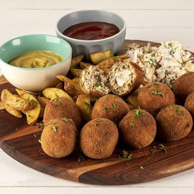 Γεμιστά κεφτεδάκια κοτόπουλο από τον Άκη Πετρετζίκη