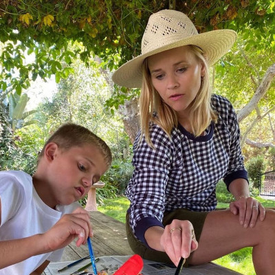 Το smoothie λάμψης της Reese Witherspoon