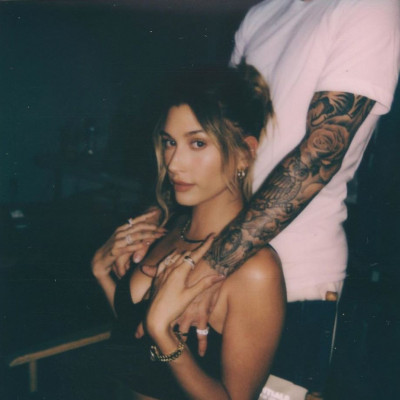 Οι Biebers γιορτάζουν 2 χρόνια γάμου!