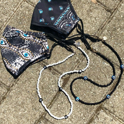 Η αλυσίδα για την μάσκα είναι το πιο hot αξεσουάρ αυτή τη στιγμή