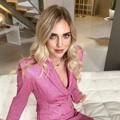Η Chiara Ferragni μόλις έκανε το πιο glam μανικιούρ του φθινοπώρου