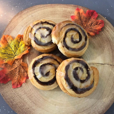 Βρήκαμε τη συνταγή για cinnamon rolls που έγινε viral στο TikTok