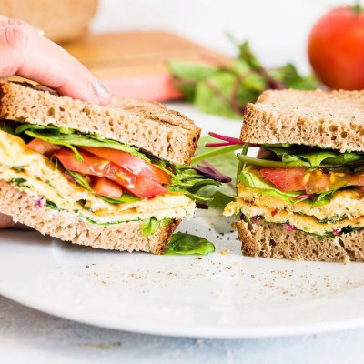 Βαρέθηκες να τρως το κλασικό τοστ στο σχολείο; Σου έχουμε τη λύση!