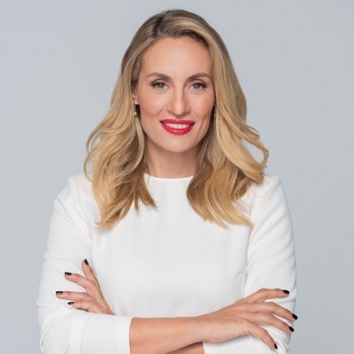 Η Ελεονώρα Μελέτη είχε ένα ultra chic χτένισμα στη σημερινή εκπομπή της