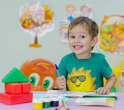 Η απολύμανση στο σχολείο των παιδιών: Τι οφείλουμε να κάνουμε ως γονείς