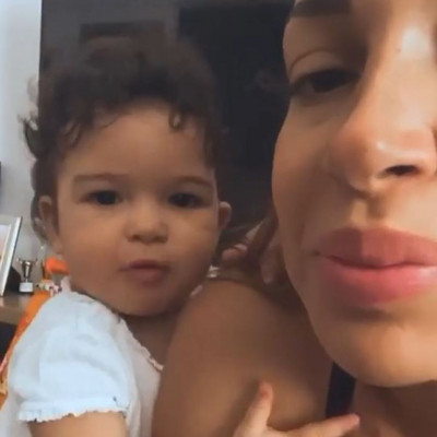 Το πιο γλυκό μωρό στο Instagram είναι της Ελένης Χατζίδου (vid+pics)