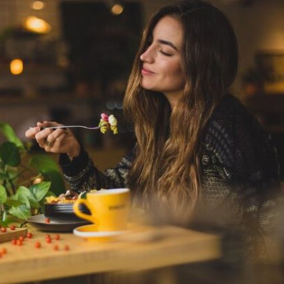 Ισορροπημένη Διατροφή, Απόλαυση και Οικονομία Χρόνου: Ποια είναι η σωστή επιλογή για να τα πετύχεις
