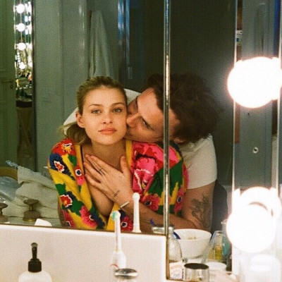 Κι όμως! O Brooklyn Beckham έκανε τατουάζ το κορίτσι του!