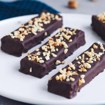 Βρήκαμε πώς θα φτιάξεις τις πιο νόστιμες σπιτικές μπάρες δημητριακών