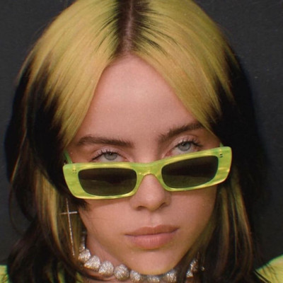 Αγνώριστη η Billie Eilish στις νέες φωτογραφίες που κυκλοφόρησαν
