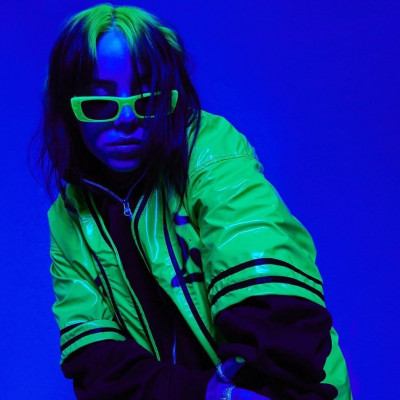 Γιατί το στυλ της Billie Eilish είναι ό,τι πιο προοδευτικό μπορείς να ακολουθήσεις