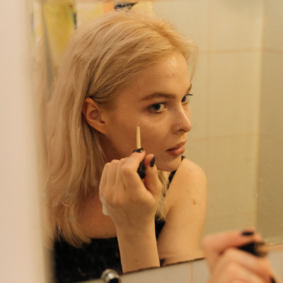 Έχεις σπυράκια; 5+1 concealer ιδανικά για σένα