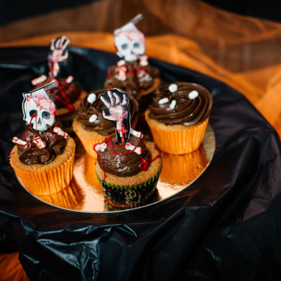 Έτσι θα φτιάξεις τα πιο λαχταριστά spooky cupcakes για το Halloween