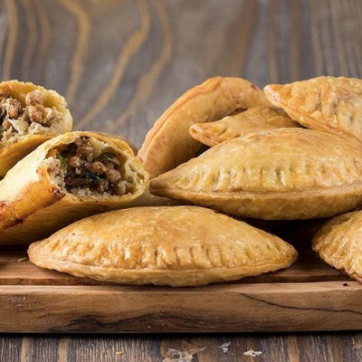 Κιμαδοπιτάκια από τον Άκη Πετρετζίκη