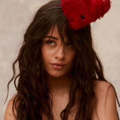 Θυμάσαι τα μακριά μαλλιά της Camila Cabello; Ξέχασέ τα