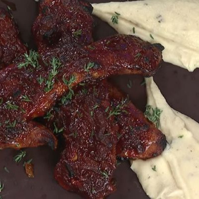 Άκης Πετρετζίκης: Πανσέτα με σάλτσα bbq με ούζο