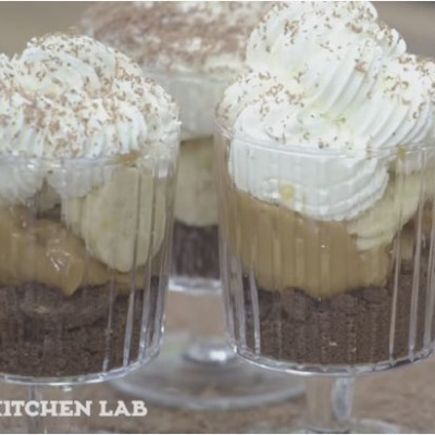 Ατομικά banoffee (σε χύτρα ταχύτητας) από τον Άκη Πετρετζίκη