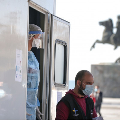 Κορονοϊός: Lockdown σε Θεσσαλονίκη και Σέρρες ανακοίνωσε ο Πέτσας