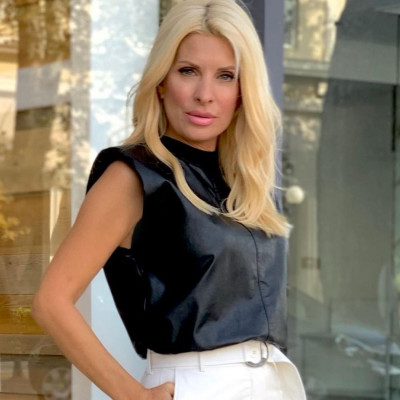 Εκδρομή για δύο: Η Ελένη Μενεγάκη μαζί με τον Μάκη Παντζόπουλο (photo)