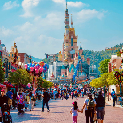 Η Disneyland έκλεισε και ένα «θεός» σκέφτηκε να κάνει το απίστευτο