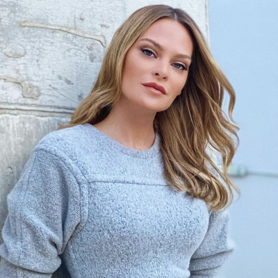 Η Υβόννη Μπόσνιακ μας μίλησε για το ξεχωριστό minimal στυλ της