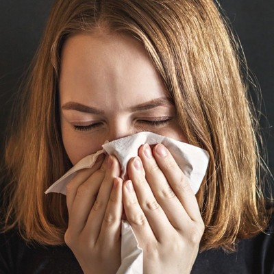 Κορονοϊός: Τι ισχύει για όσους πάσχουν από αλλεργίες