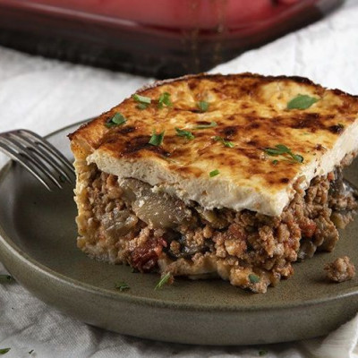 Είσαι φαν του μουσακά; Φτιάξε μουσακά express με τη συνταγή του Άκη