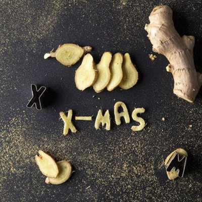 Χριστούγεννα με τζίντζερ: Οι αγαπημένες συνταγές του Άκη Πετρετζίκη