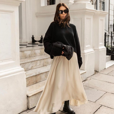 To πιο έξυπνο trick για να φορέσεις φέτος το πουλόβερ ή το φούτερ σου