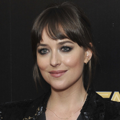 10 celebrities που θα σε πείσουν να κόψεις αφέλειες μετά την καραντίνα